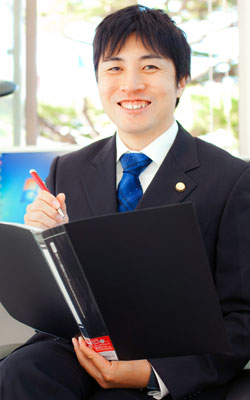 前田拓馬弁護士